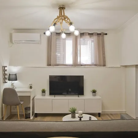 Apartment Thiseio Central