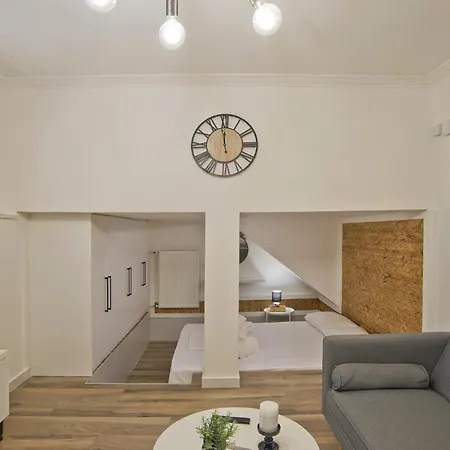 Thiseio Central Apartamento